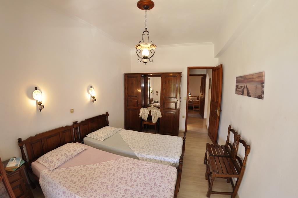 Alexandros Apartments & Studios Agios Gordios  Zewnętrze zdjęcie